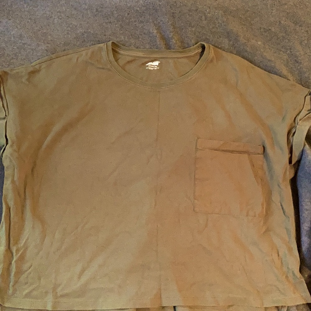 Avia 2X Olive Green shirt